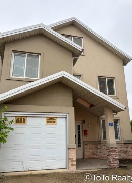 450 Grand Village